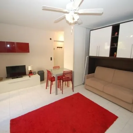 Agreable Studio Au Calme Avec Piscine Et Parking Daire